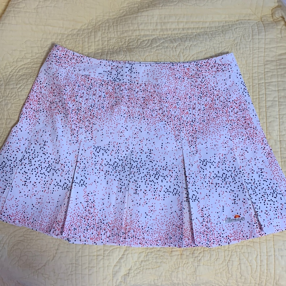 Ellesse limited -athletic skirt lite fabric camano print size M